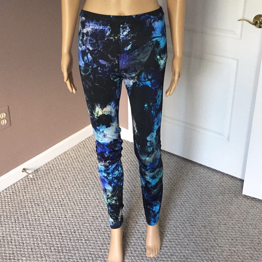 Just Cavalli leggings🦋NWOT